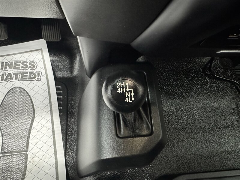 2017 Ford F-250 Super Duty XL - Photo 12 - Rochelle, IL 61068