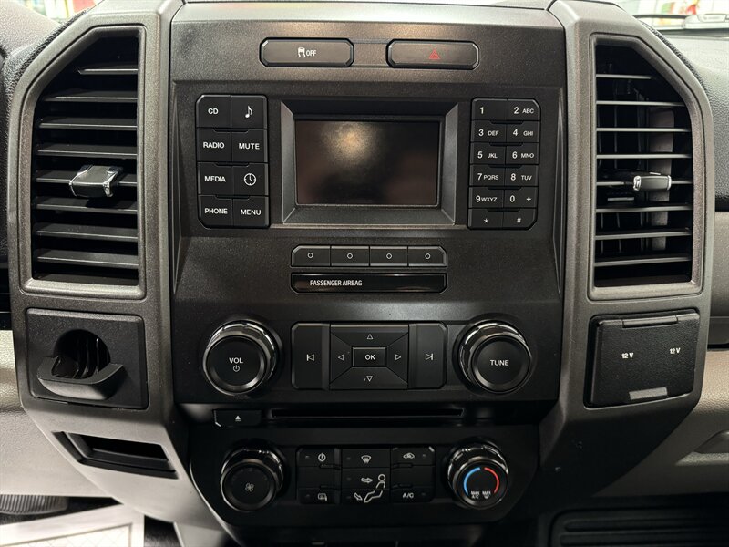 2017 Ford F-250 Super Duty XL - Photo 10 - Rochelle, IL 61068