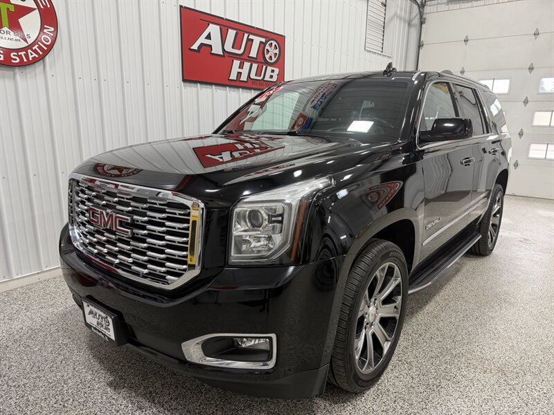 2018 GMC Yukon Denali   - Photo 2 - Rochelle, IL 61068