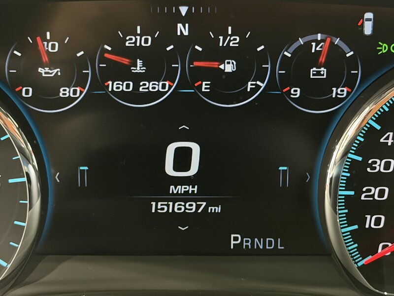 2018 GMC Yukon Denali   - Photo 5 - Rochelle, IL 61068