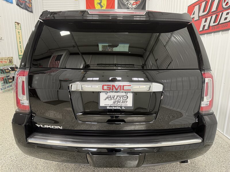 2018 GMC Yukon Denali   - Photo 22 - Rochelle, IL 61068