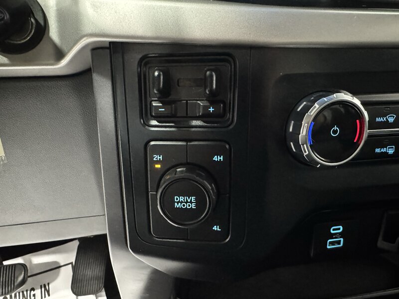 2023 Ford F-150 XLT   - Photo 11 - Rochelle, IL 61068