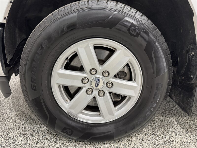 2023 Ford F-150 XLT   - Photo 22 - Rochelle, IL 61068