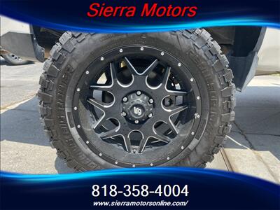 2017 Chevrolet Silverado 1500 LT   - Photo 13 - North Hollywood, CA 91606