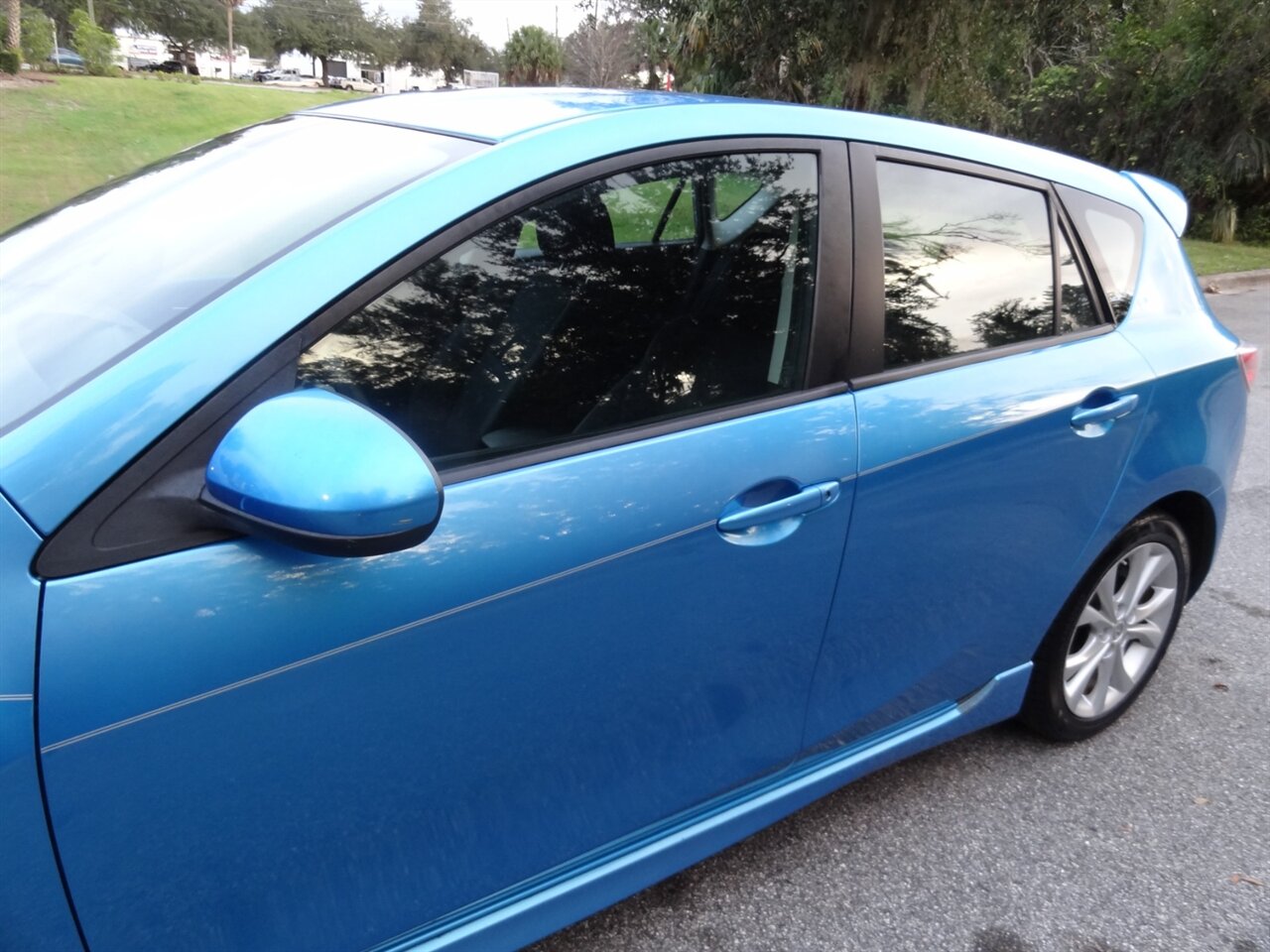 2011 Mazda Mazda3 s Sport   - Photo 11 - Deland, FL 32720