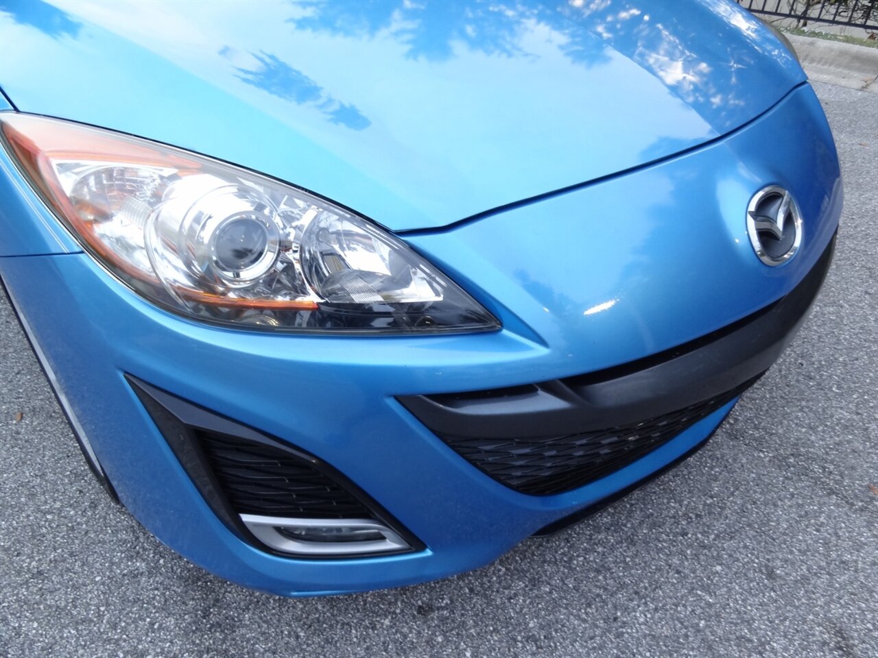 2011 Mazda Mazda3 s Sport   - Photo 6 - Deland, FL 32720