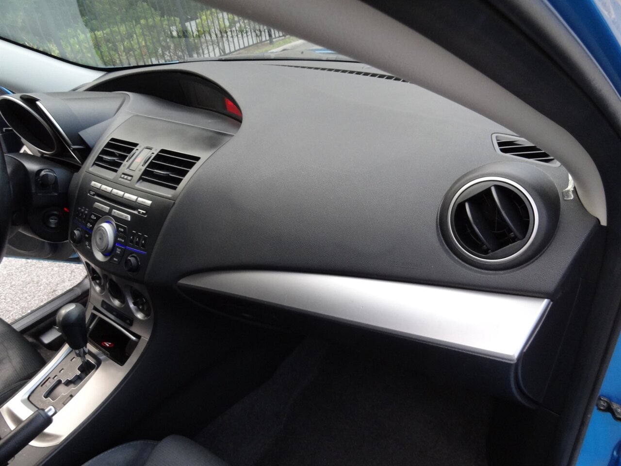 2011 Mazda Mazda3 s Sport   - Photo 39 - Deland, FL 32720