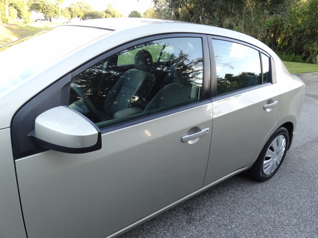 2008 Nissan Sentra 2.0   - Photo 11 - Deland, FL 32720