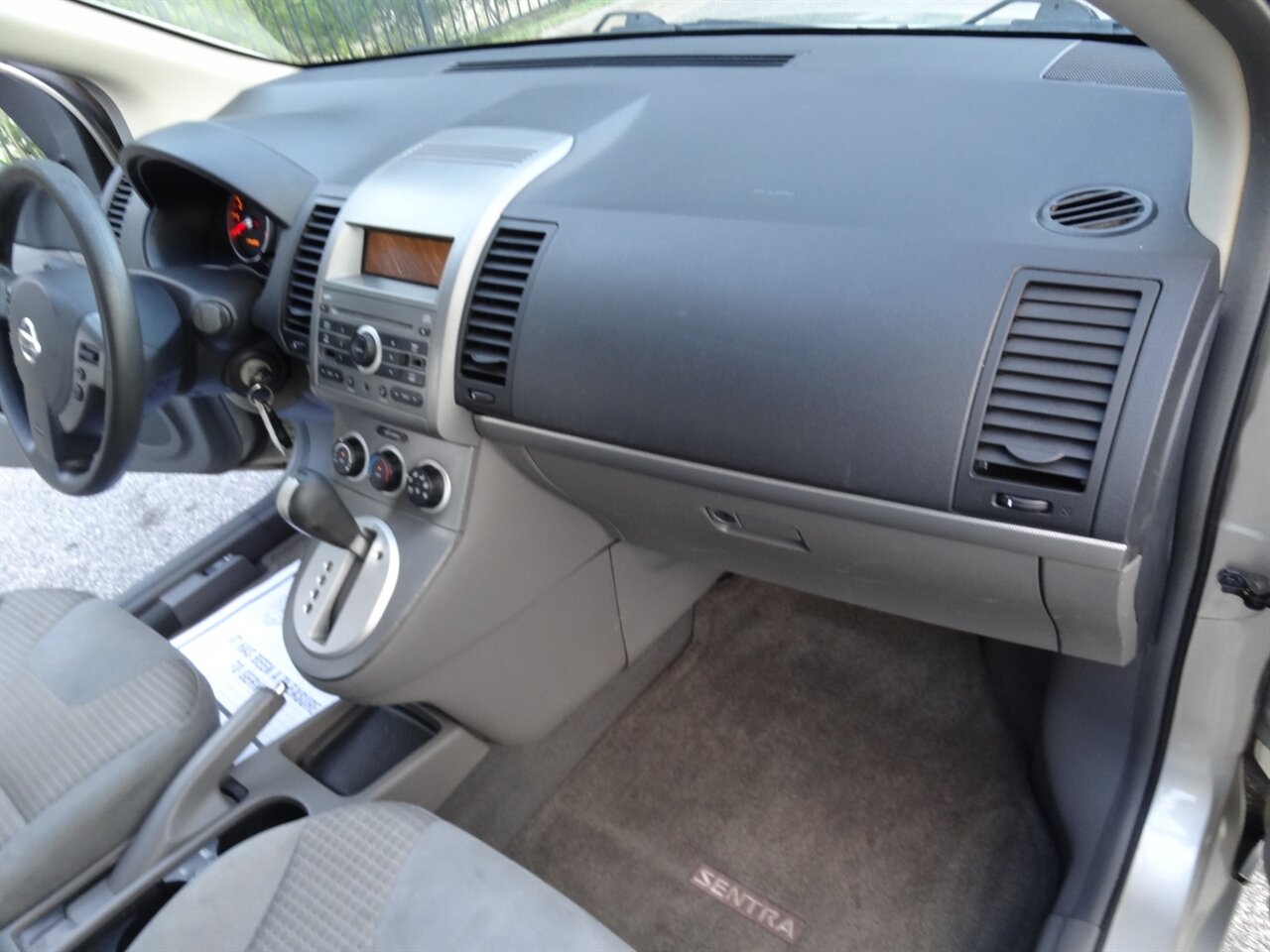 2008 Nissan Sentra 2.0   - Photo 39 - Deland, FL 32720