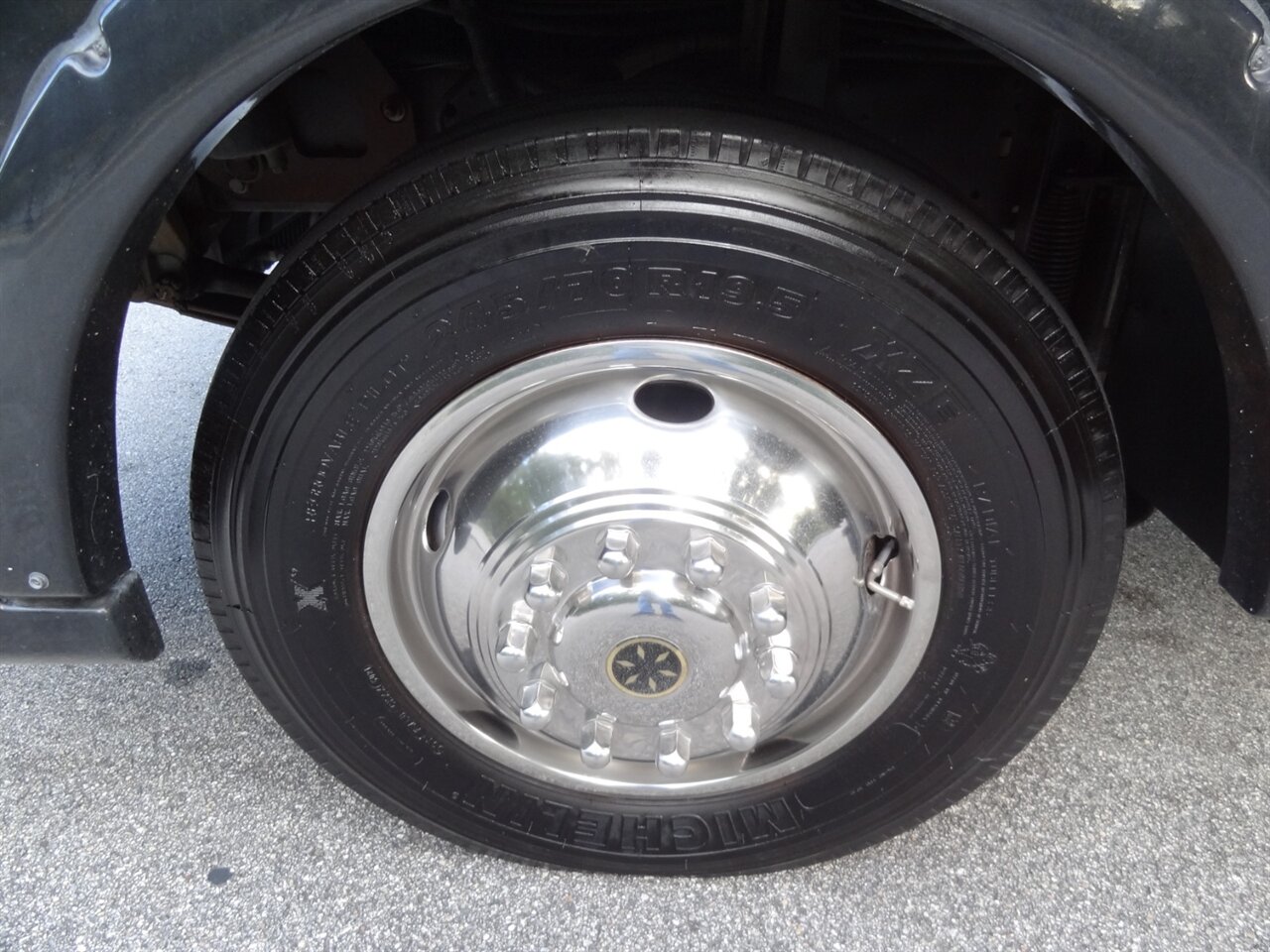 2015 Fleetwood Flair 26D Class A - Photo 29 - Deland, FL 32720