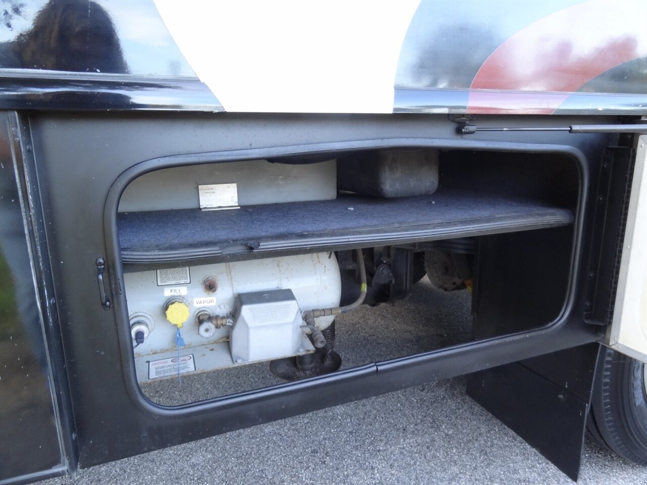 2015 Fleetwood Flair 26D Class A - Photo 20 - Deland, FL 32720