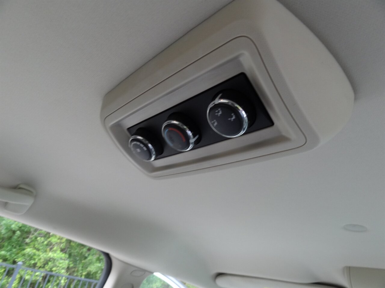 2014 Dodge Grand Caravan SE  Braun Entervan handicap van - Photo 45 - Deland, FL 32720