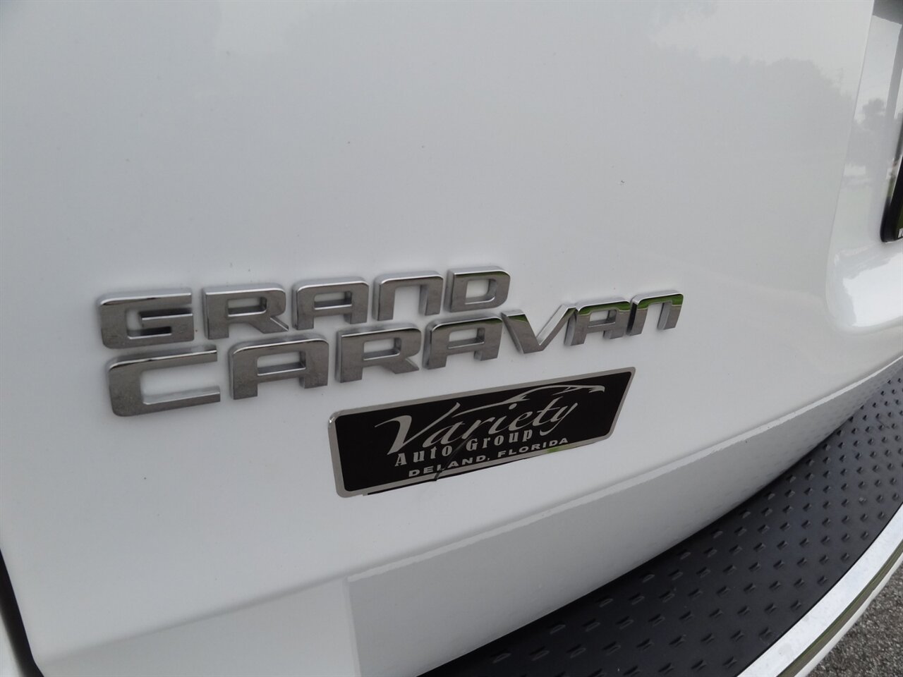 2014 Dodge Grand Caravan SE  Braun Entervan handicap van - Photo 23 - Deland, FL 32720