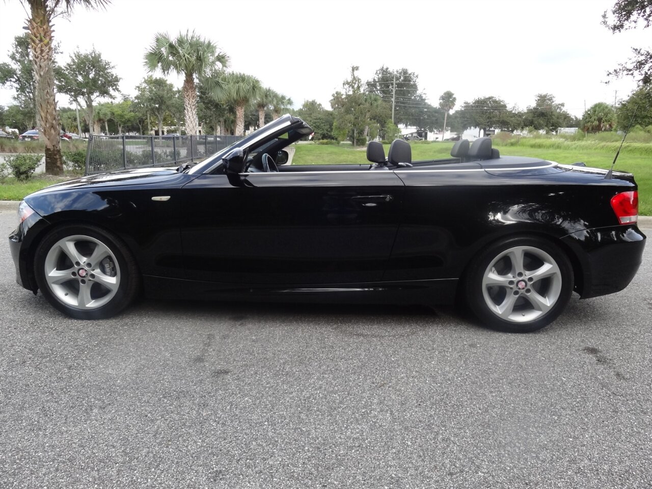 2013 BMW 135i  Convertible - Photo 17 - Deland, FL 32720