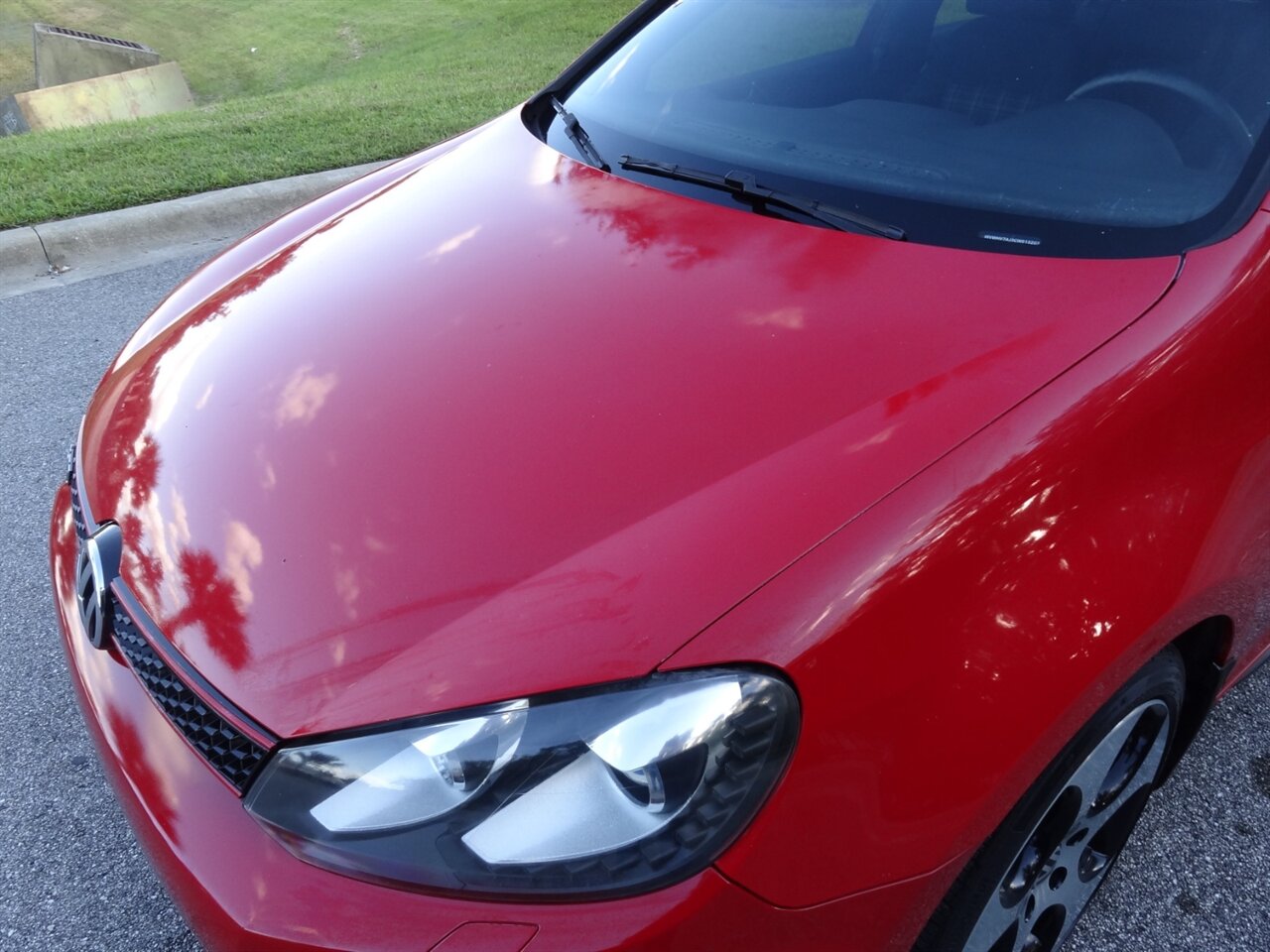 2012 Volkswagen GTI Premium   - Photo 17 - Deland, FL 32720