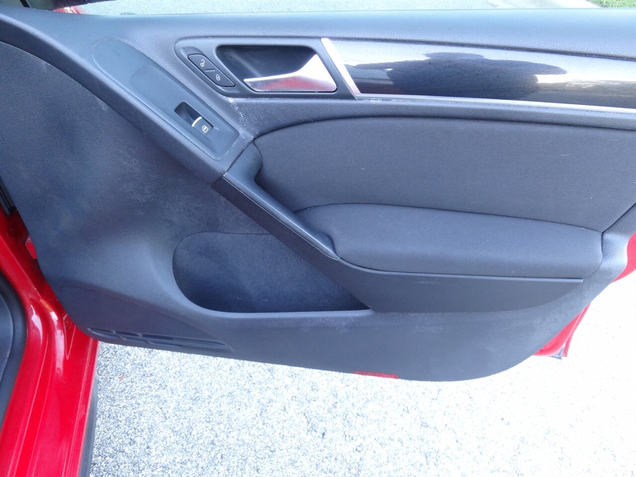 2012 Volkswagen GTI Premium   - Photo 44 - Deland, FL 32720