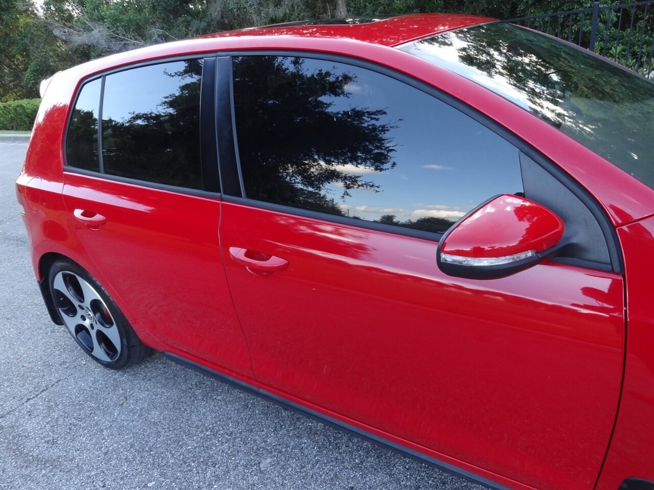 2012 Volkswagen GTI Premium   - Photo 10 - Deland, FL 32720