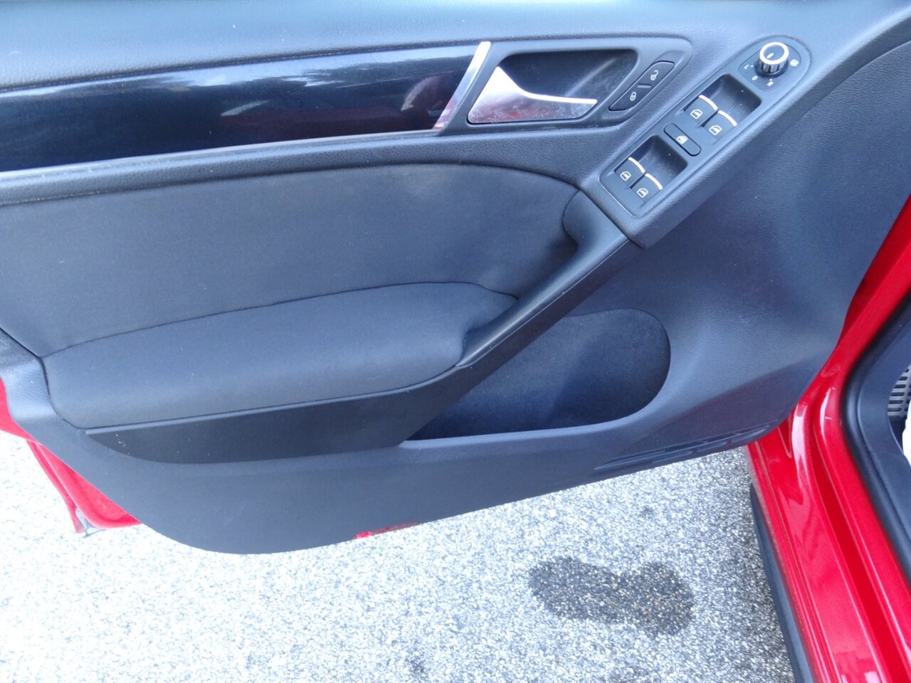 2012 Volkswagen GTI Premium   - Photo 28 - Deland, FL 32720