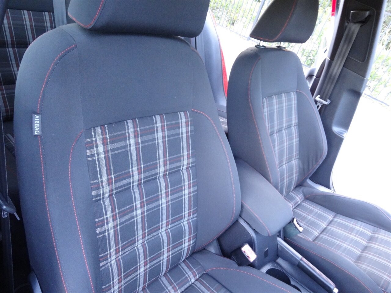 2012 Volkswagen GTI Premium   - Photo 42 - Deland, FL 32720