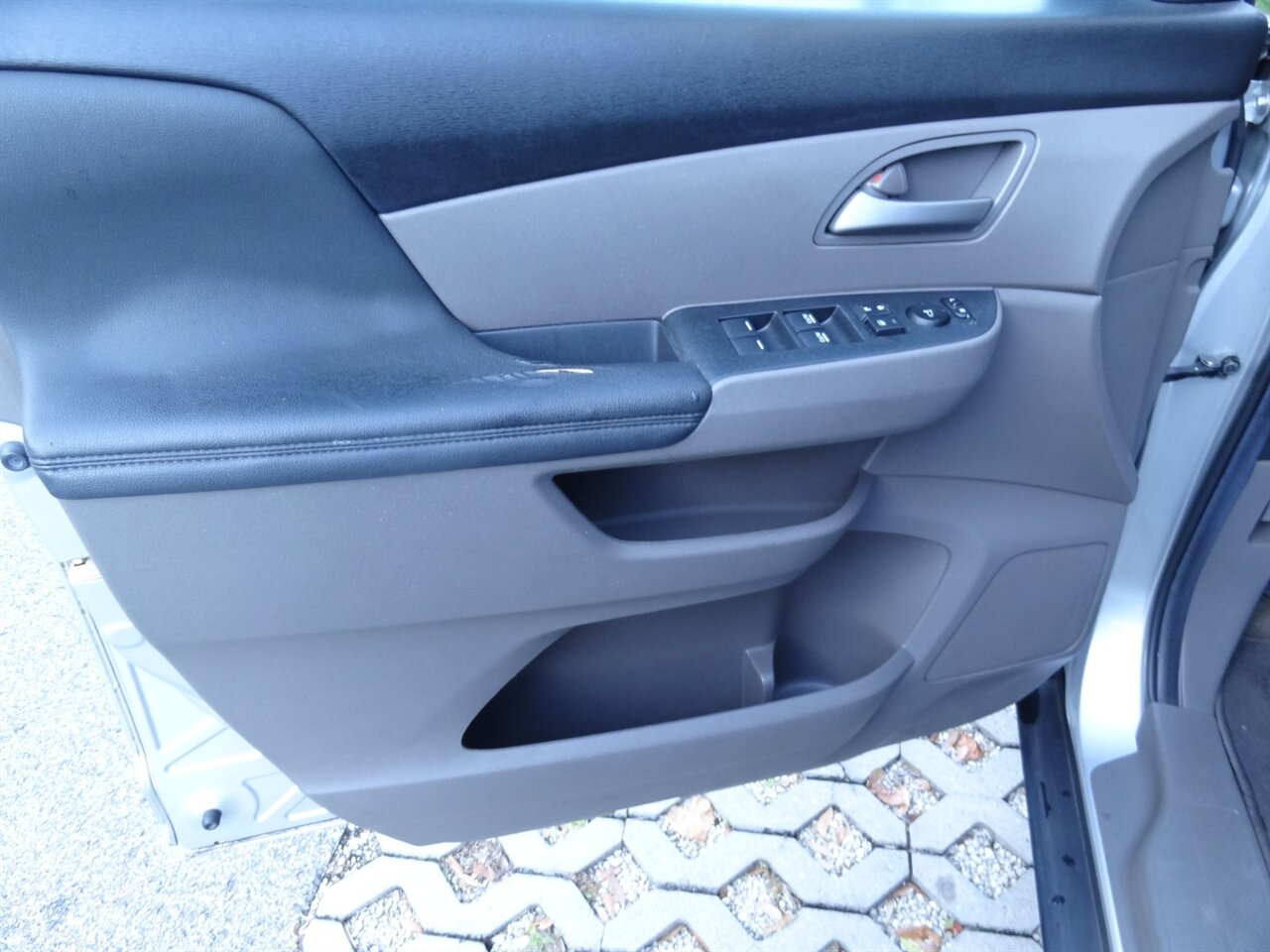 2012 Honda Odyssey EX   - Photo 22 - Deland, FL 32720