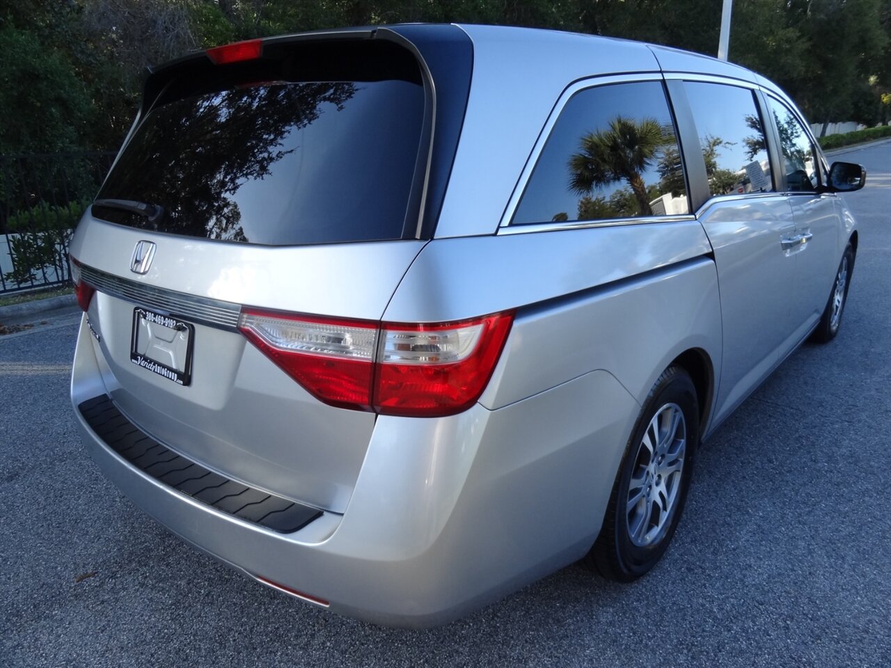 2012 Honda Odyssey EX   - Photo 3 - Deland, FL 32720