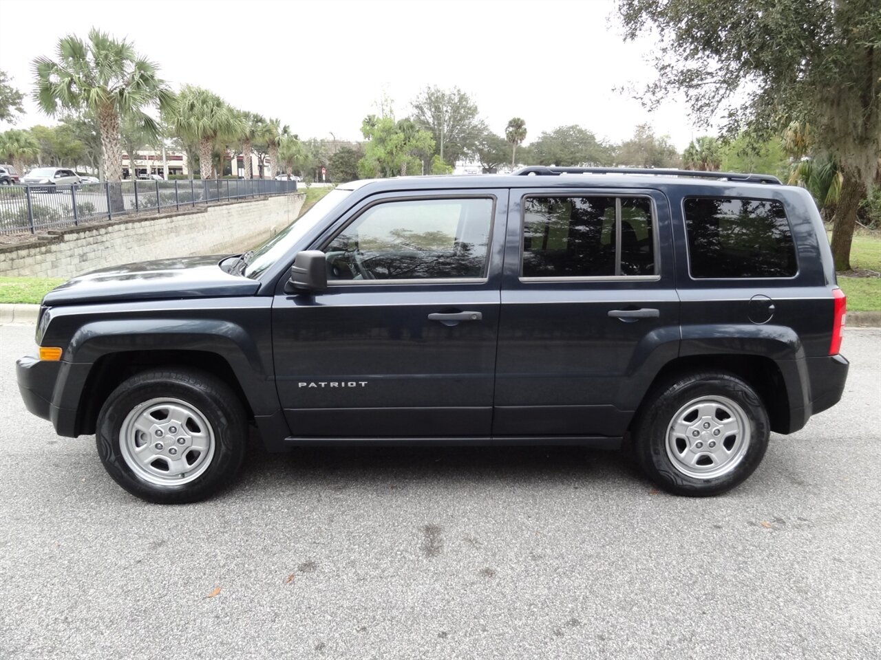 2014 Jeep Patriot Sport   - Photo 16 - Deland, FL 32720