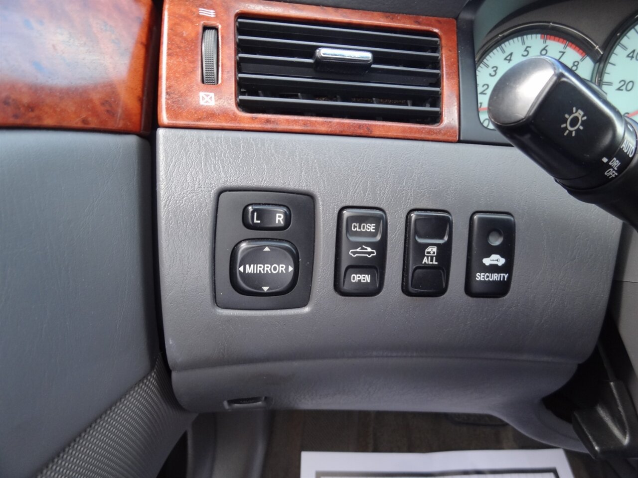 2006 Toyota Camry Solara SE V6  Convertible - Photo 50 - Deland, FL 32720