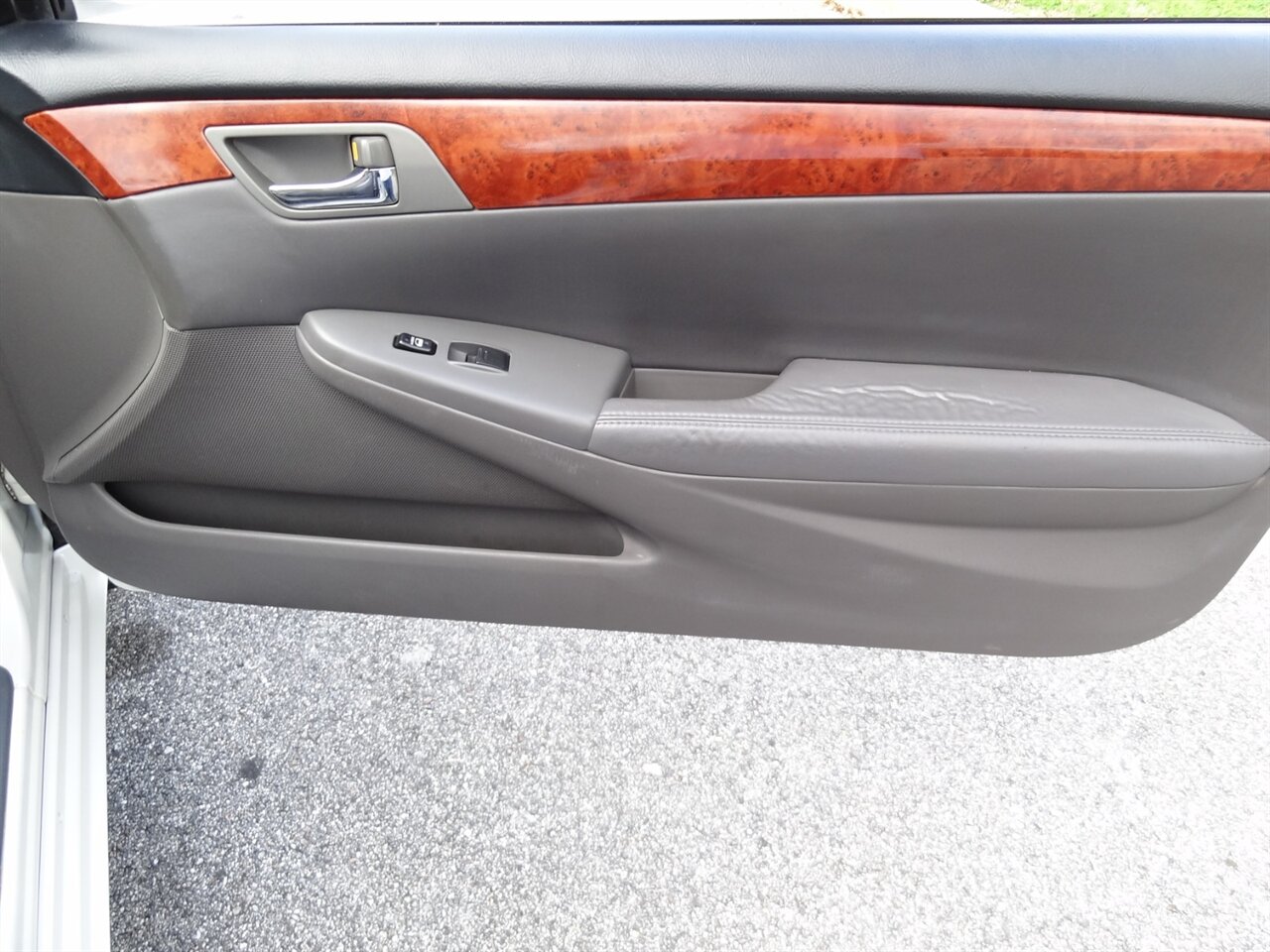 2006 Toyota Camry Solara SE V6  Convertible - Photo 47 - Deland, FL 32720