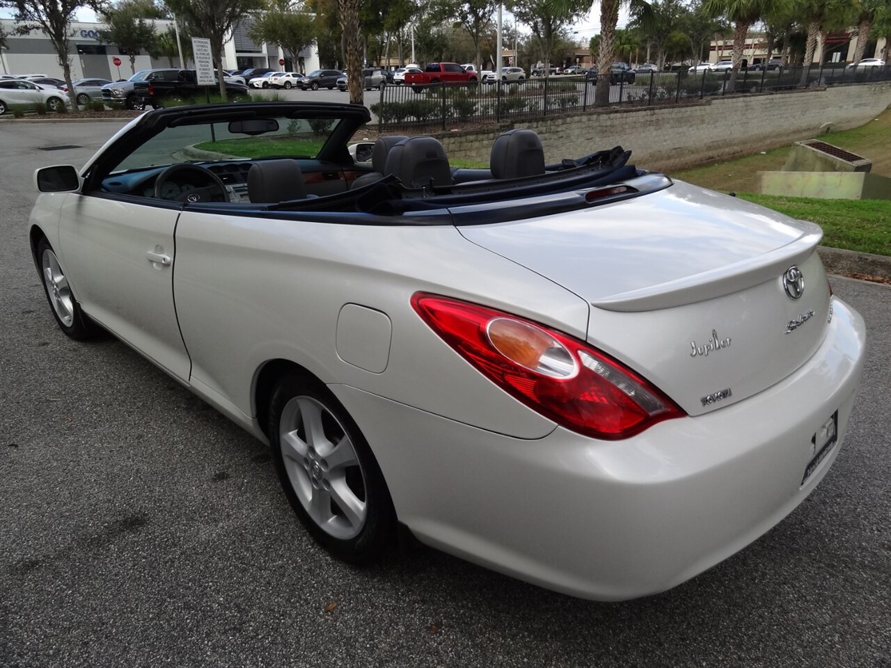 2006 Toyota Camry Solara SE V6  Convertible - Photo 3 - Deland, FL 32720