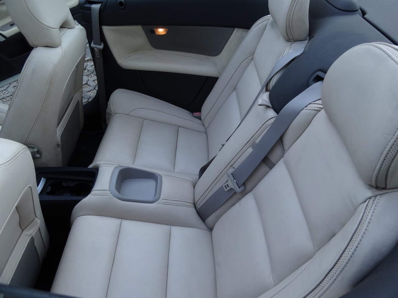 2013 Volvo C70 T5  Premium - Photo 37 - Deland, FL 32720