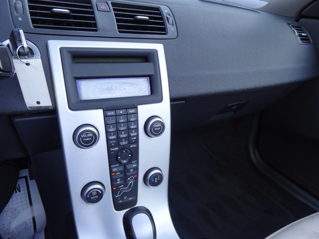 2013 Volvo C70 T5  Premium - Photo 53 - Deland, FL 32720