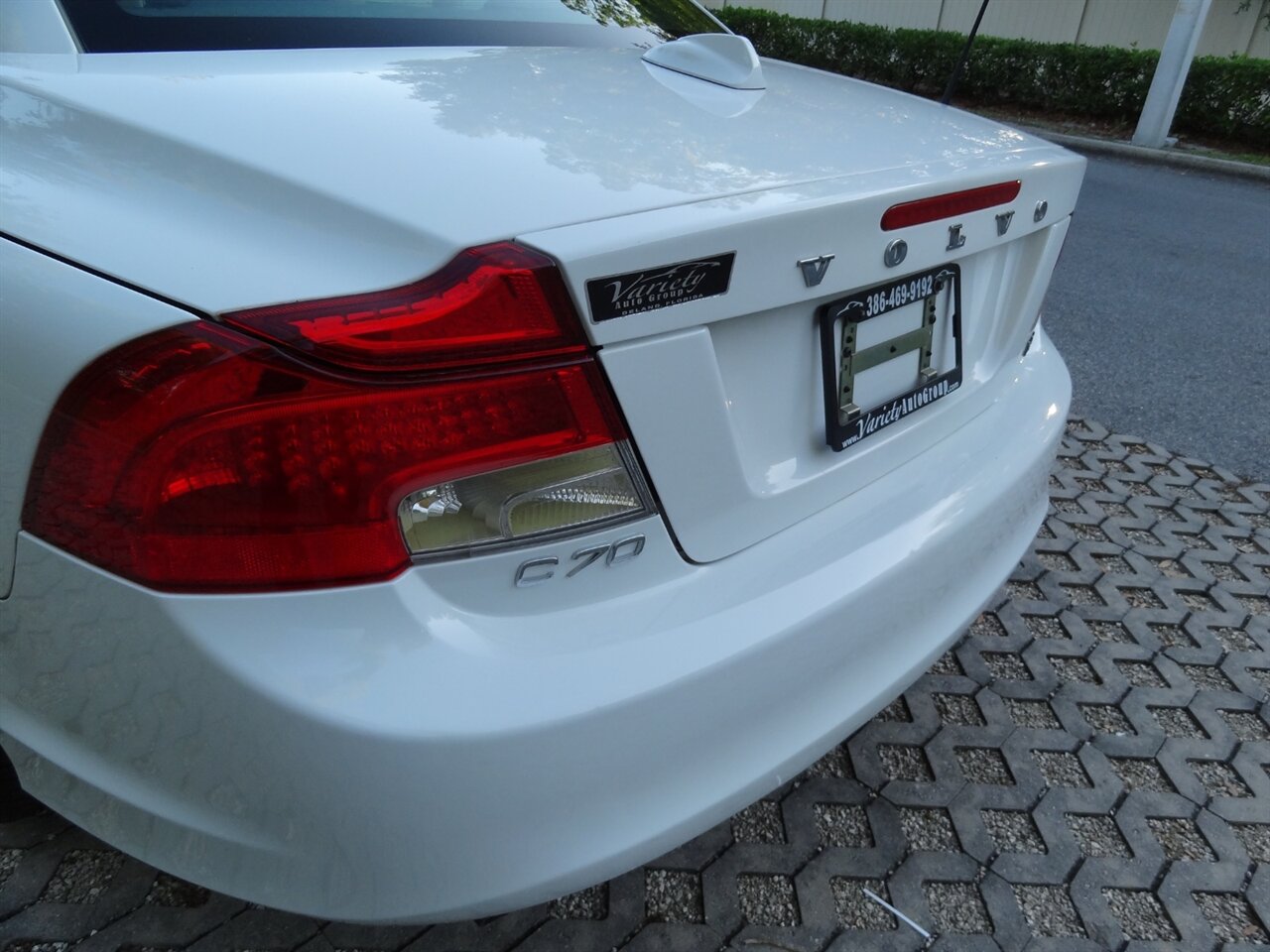 2013 Volvo C70 T5  Premium - Photo 26 - Deland, FL 32720