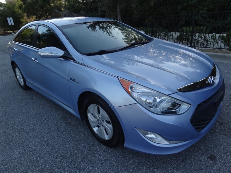2013 Hyundai SONATA Hybrid  