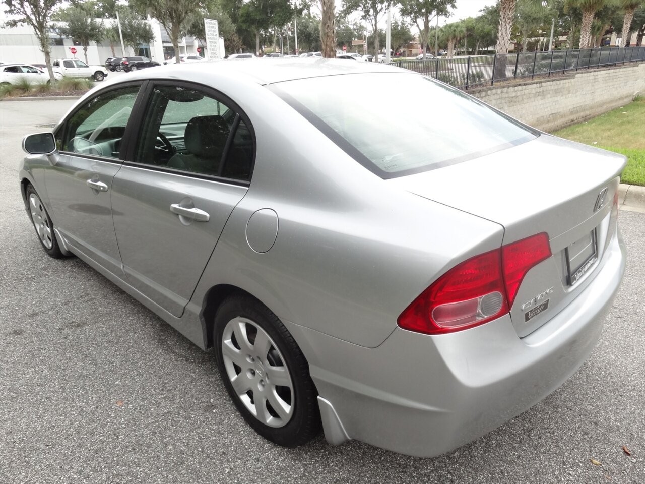 2006 Honda Civic LX   - Photo 4 - Deland, FL 32720