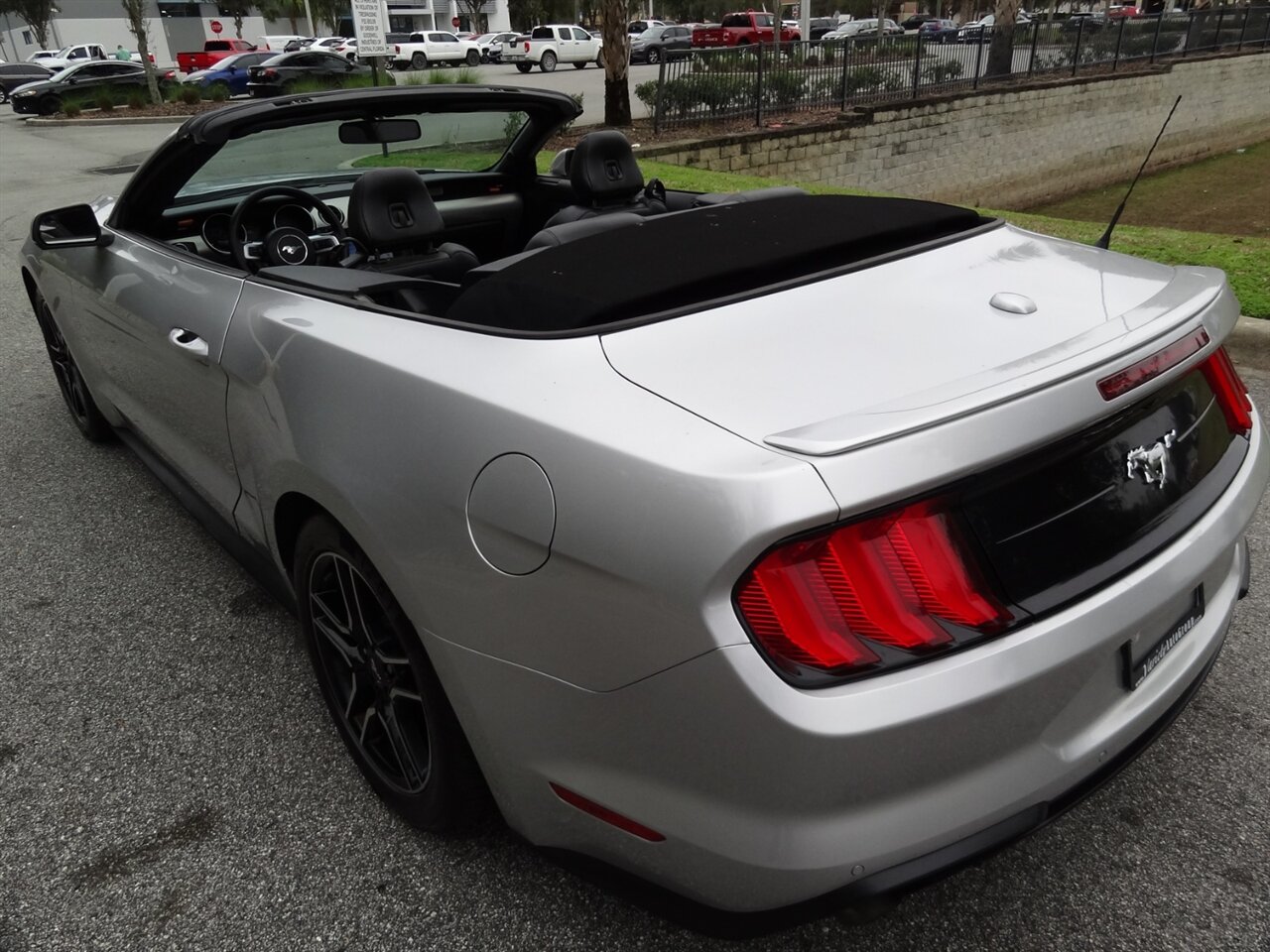 2019 Ford Mustang EcoBoost Premium - Photo 3 - Deland, FL 32720