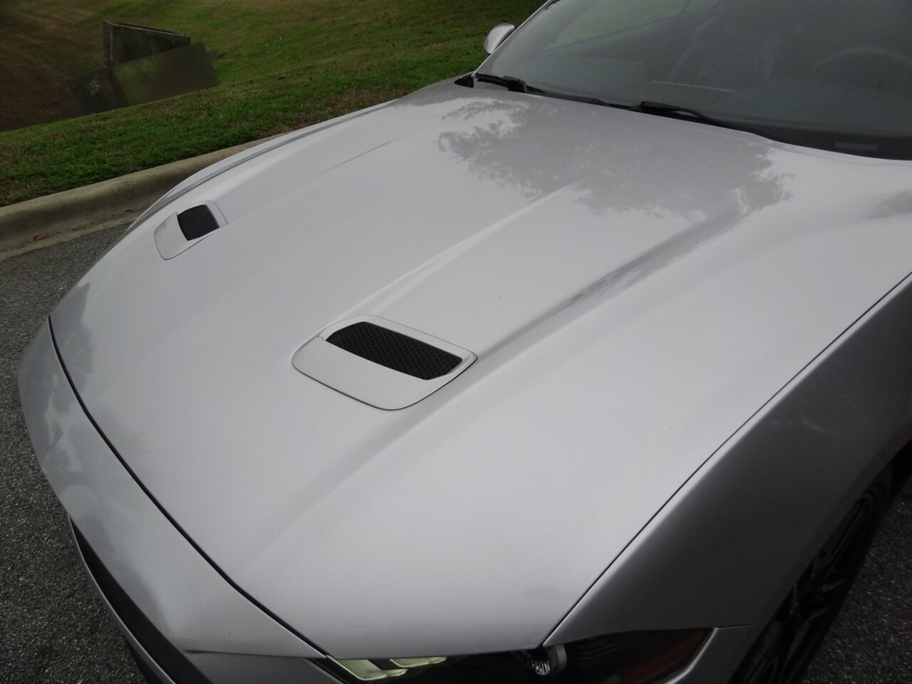 2019 Ford Mustang EcoBoost Premium - Photo 21 - Deland, FL 32720