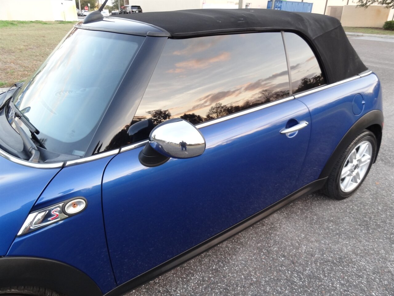 2012 MINI Cooper Convertible S - Photo 16 - Deland, FL 32720