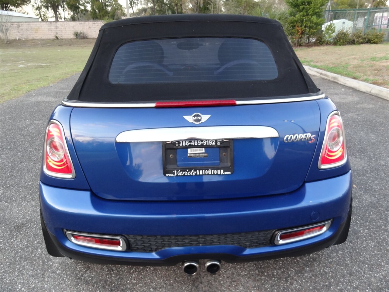 2012 MINI Cooper Convertible S - Photo 19 - Deland, FL 32720