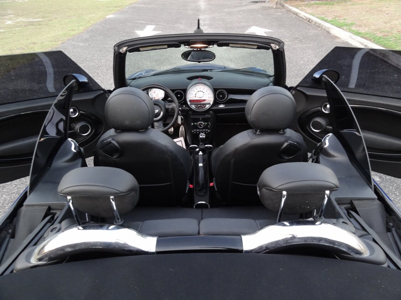 2012 MINI Cooper Convertible S - Photo 39 - Deland, FL 32720