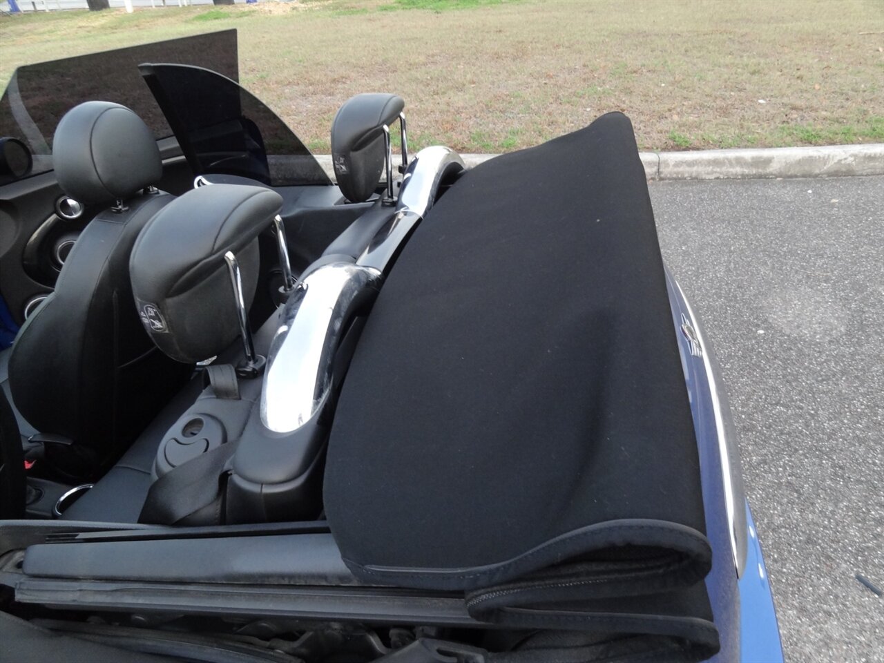 2012 MINI Cooper Convertible S - Photo 38 - Deland, FL 32720