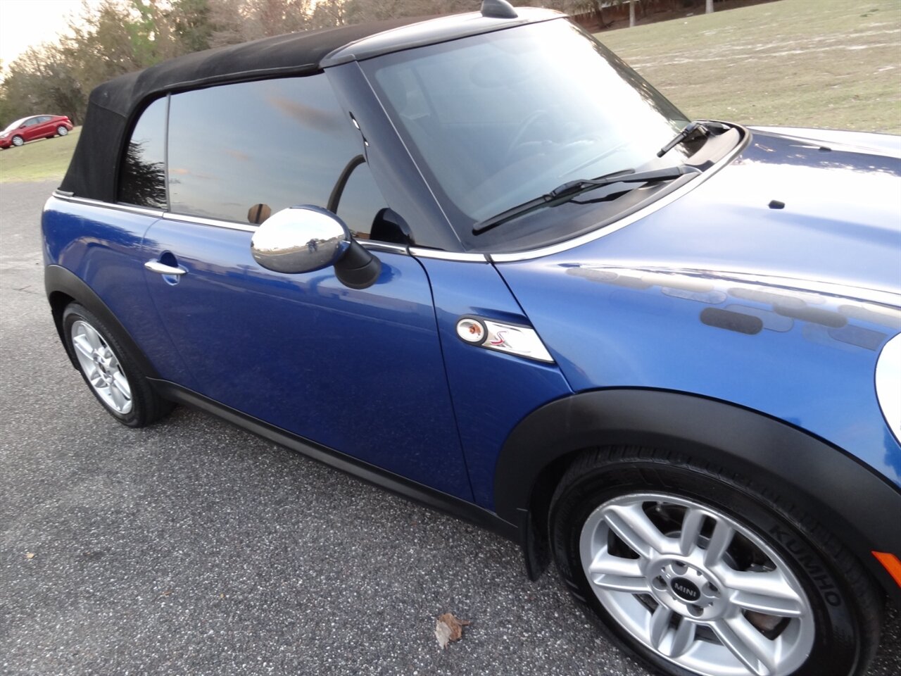 2012 MINI Cooper Convertible S - Photo 13 - Deland, FL 32720