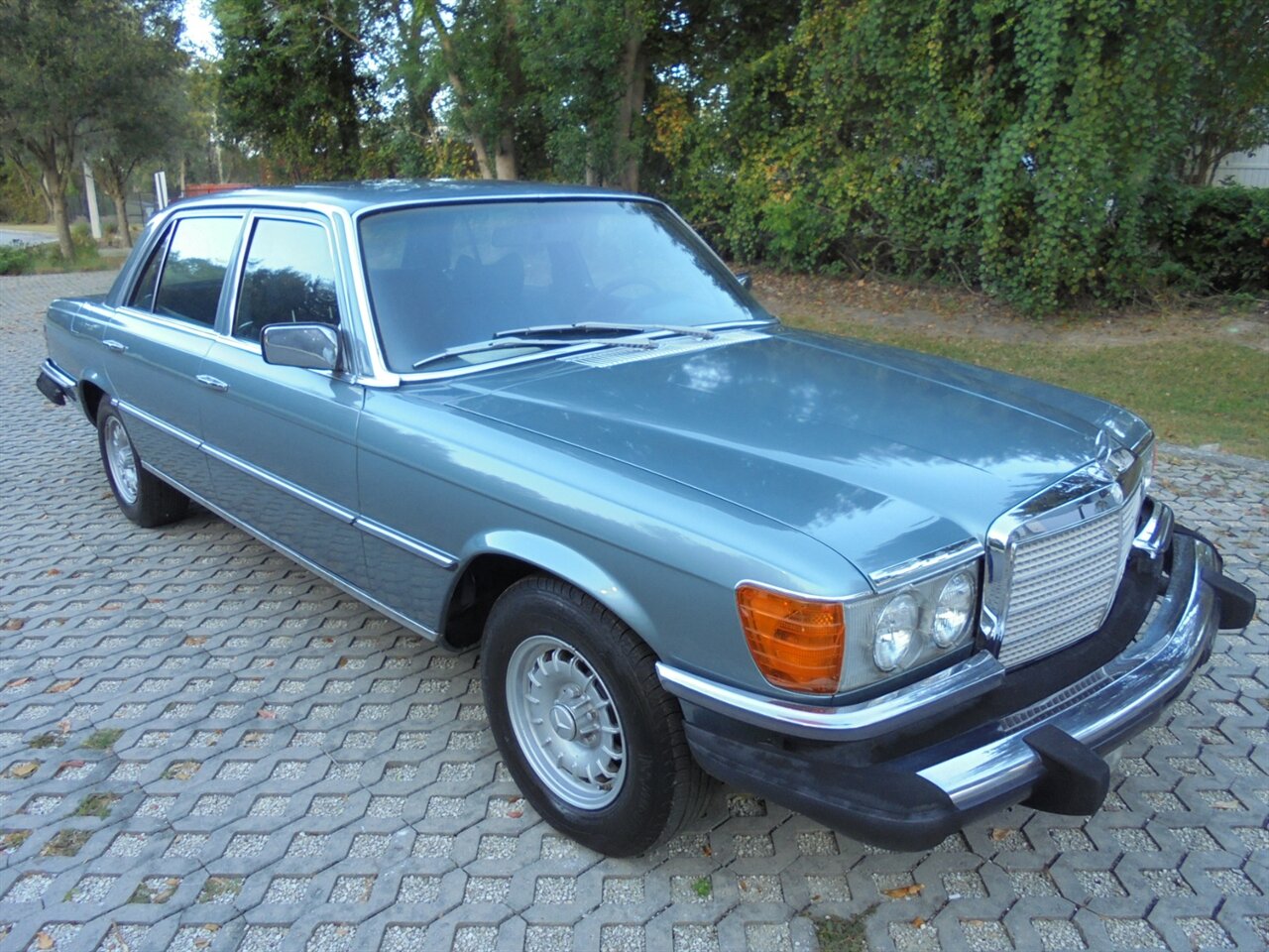 1977 Mercedes-Benz SEL  Premium - Photo 1 - Deland, FL 32720