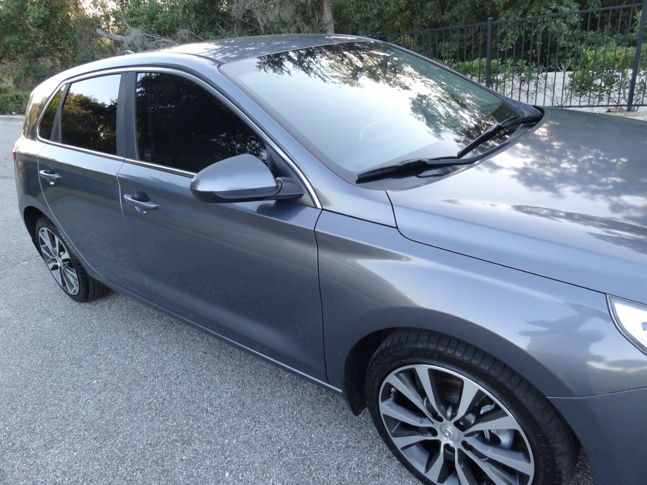 2018 Hyundai ELANTRA GT - Photo 8 - Deland, FL 32720