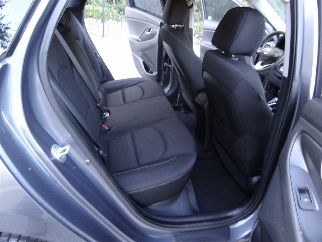 2018 Hyundai ELANTRA GT - Photo 35 - Deland, FL 32720