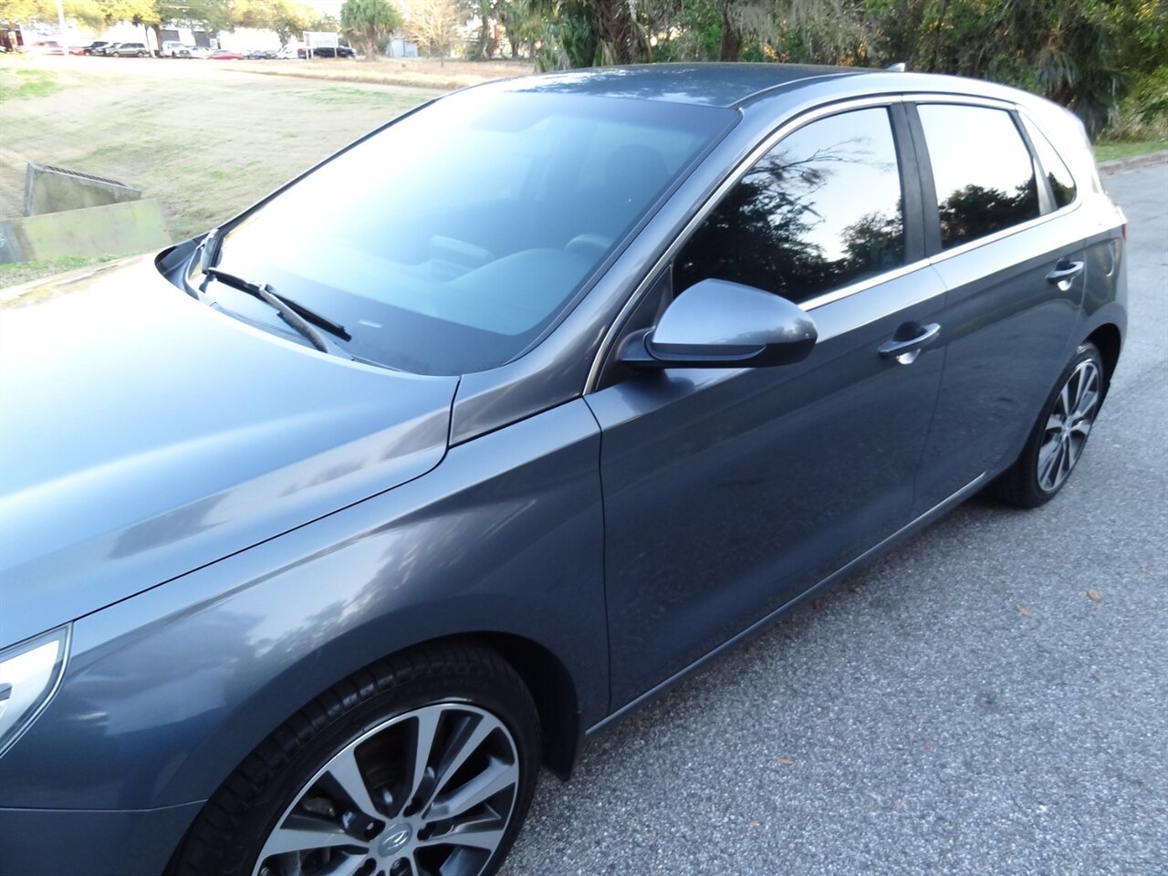 2018 Hyundai ELANTRA GT - Photo 9 - Deland, FL 32720