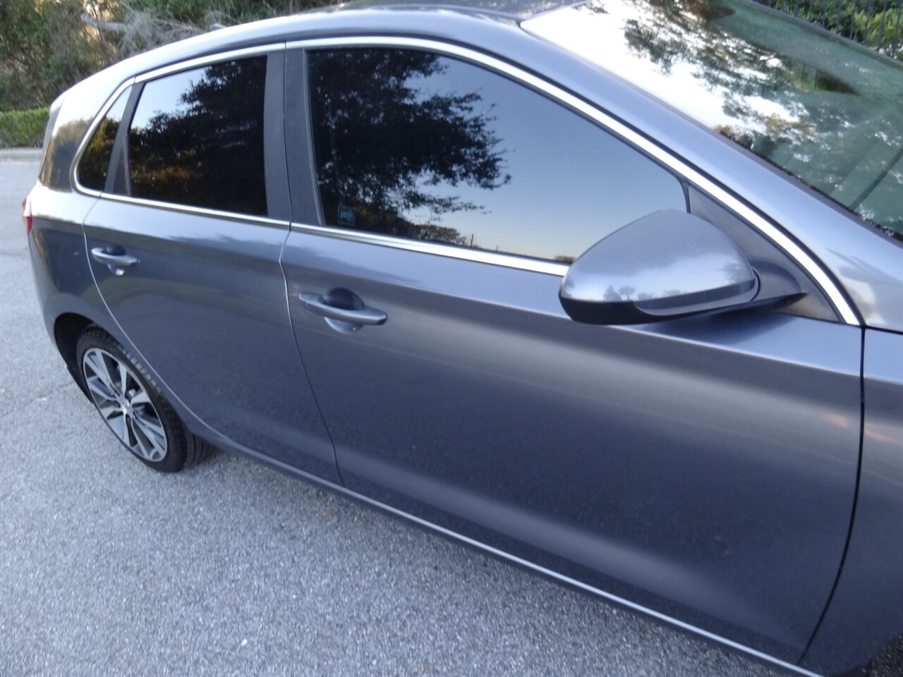 2018 Hyundai ELANTRA GT - Photo 10 - Deland, FL 32720