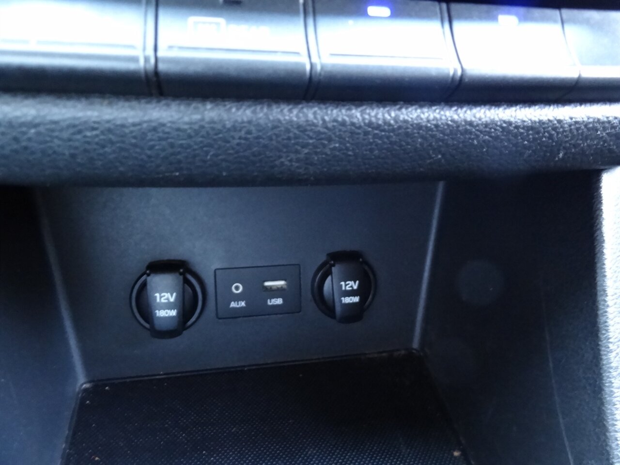 2018 Hyundai ELANTRA GT - Photo 48 - Deland, FL 32720