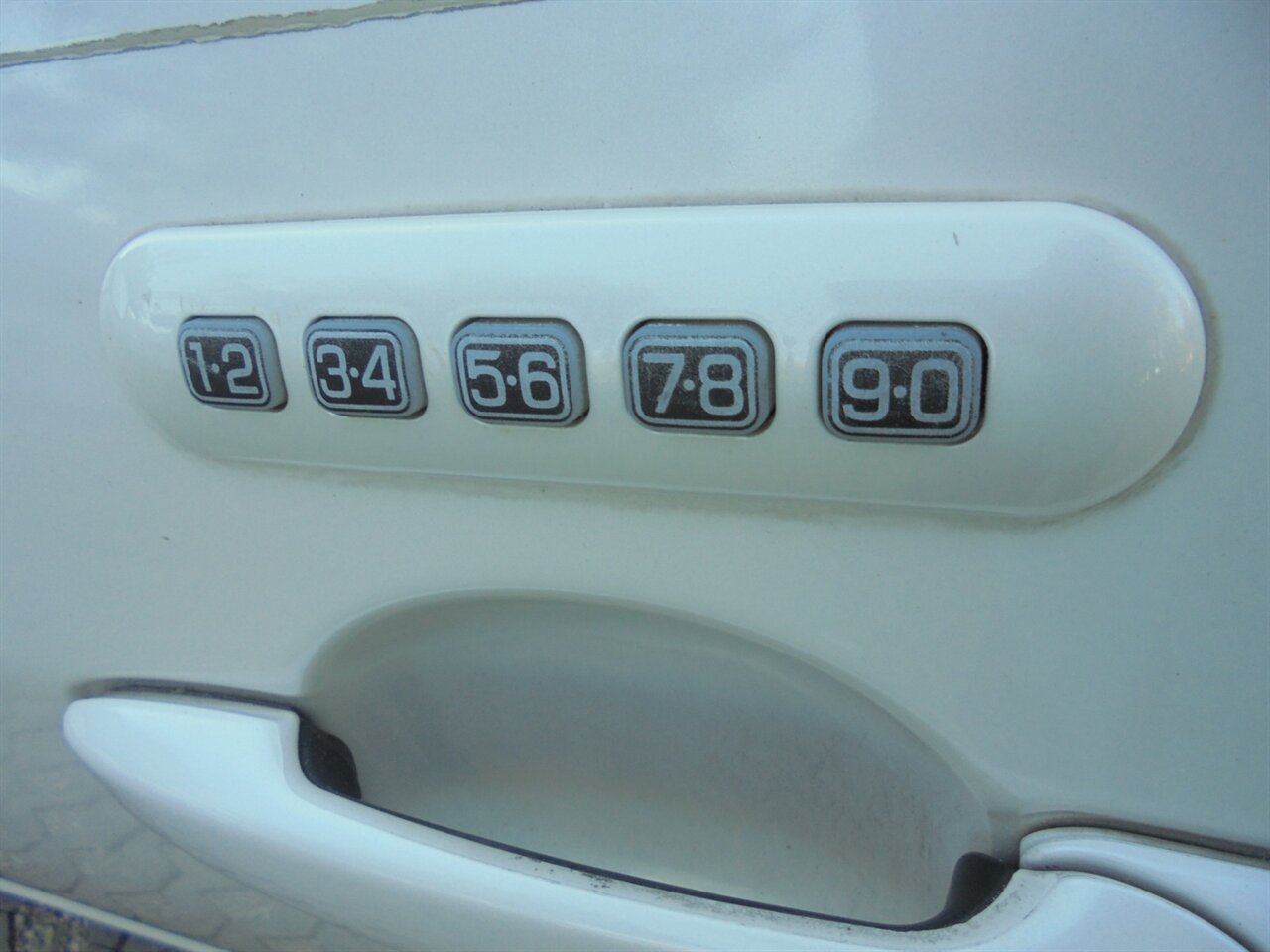 2012 Ford Fusion Hybrid Limited   - Photo 25 - Deland, FL 32720