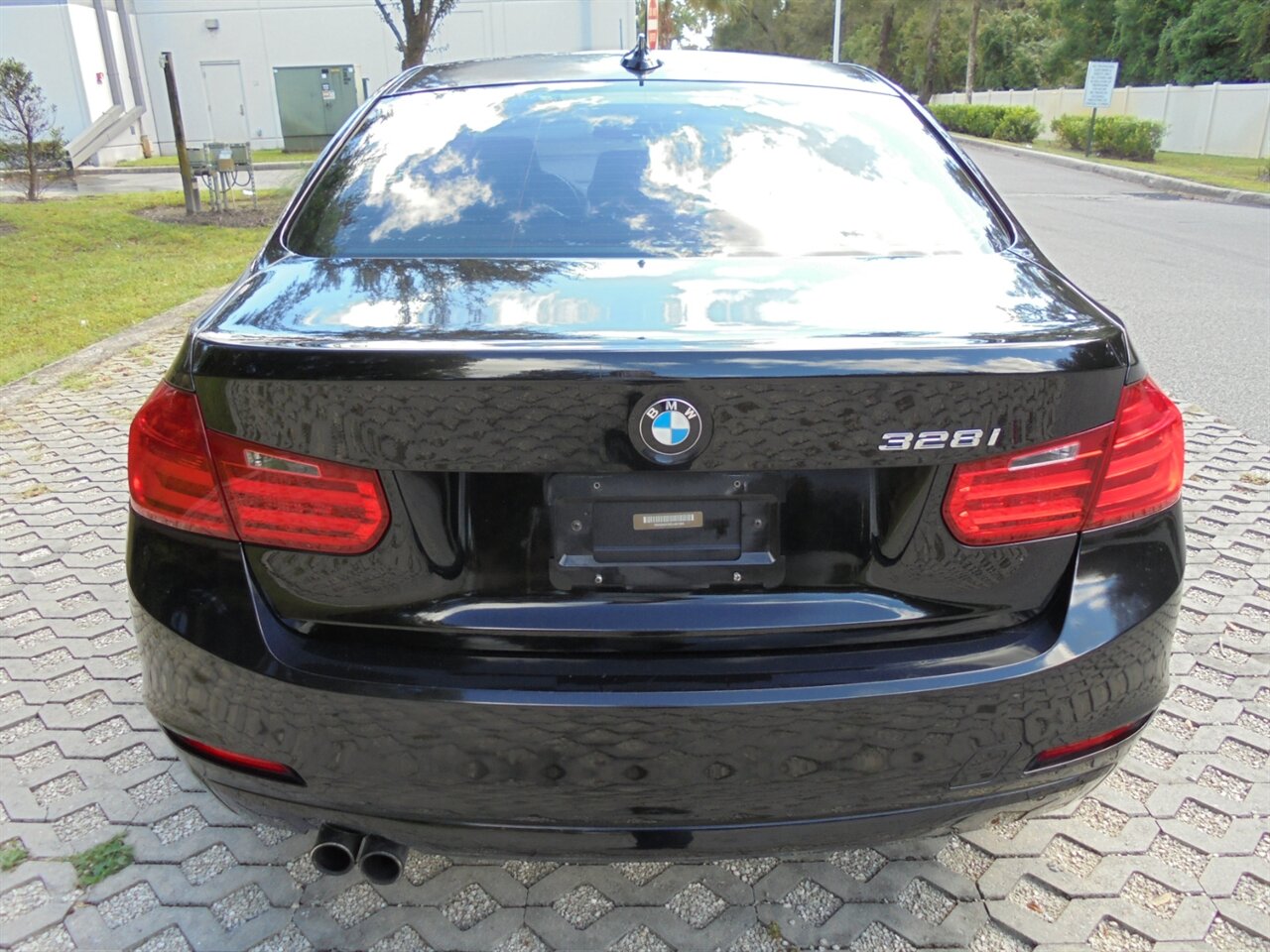 2013 BMW 328i   - Photo 15 - Deland, FL 32720
