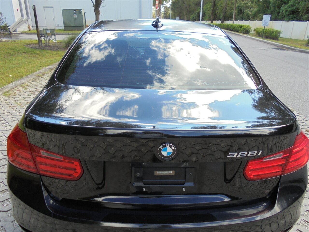 2013 BMW 328i   - Photo 16 - Deland, FL 32720